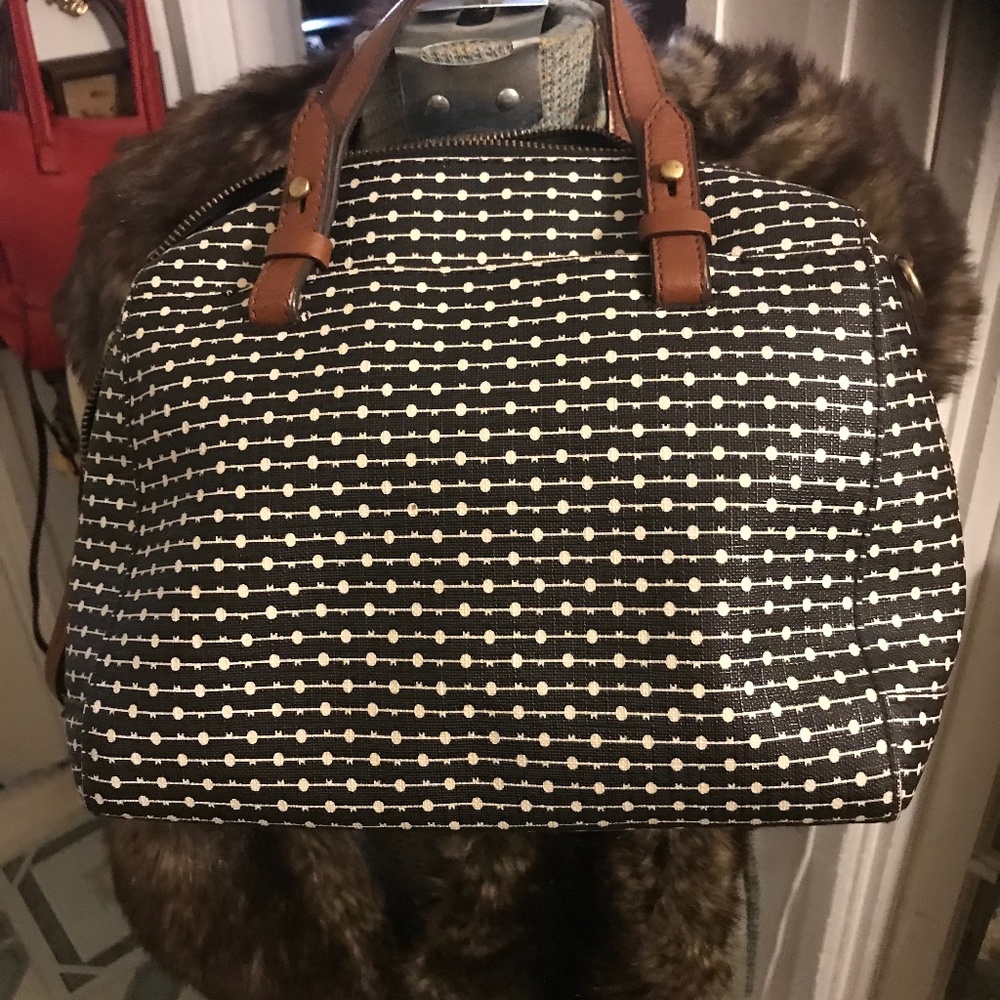 Fossil satchel